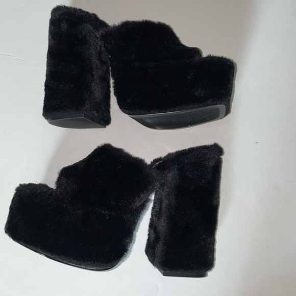Steven Madden Trixie platform heel - Picture 1 of 4